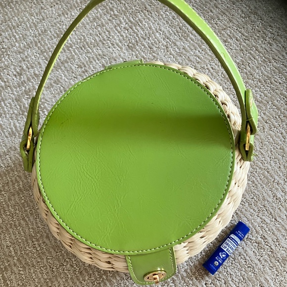 Lime Basket Purse - Picture 10 of 10